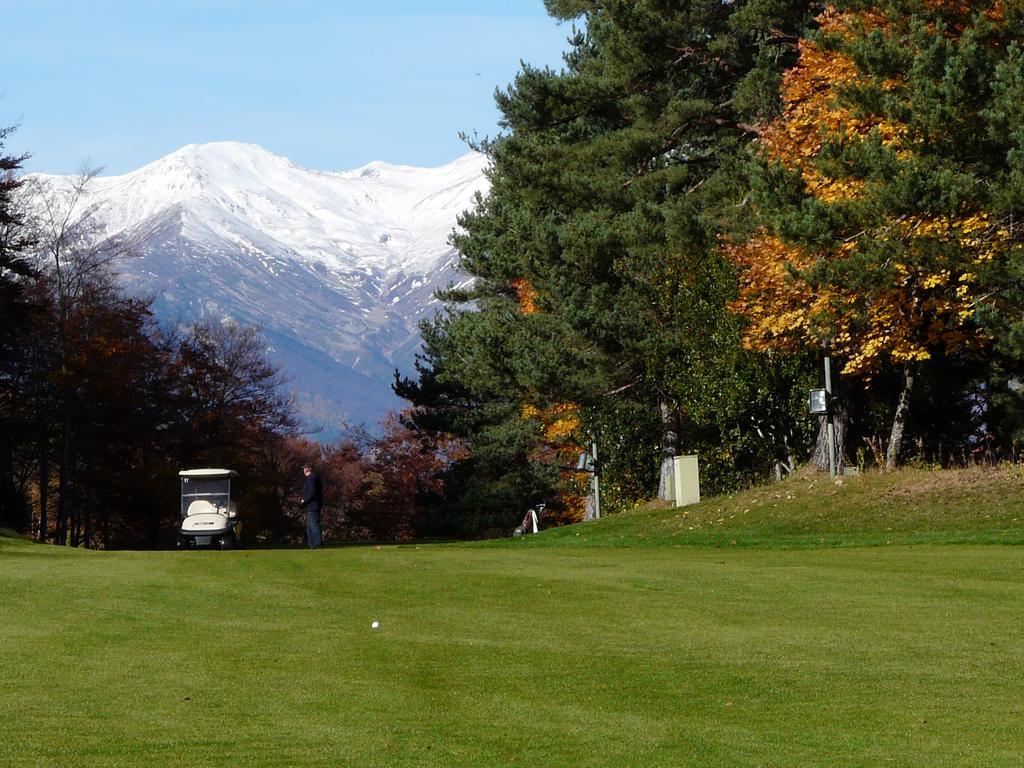 Hotel Le Domaine De Falgos Golf & Spa Saint-Laurent-de-Cerdans Esterno foto